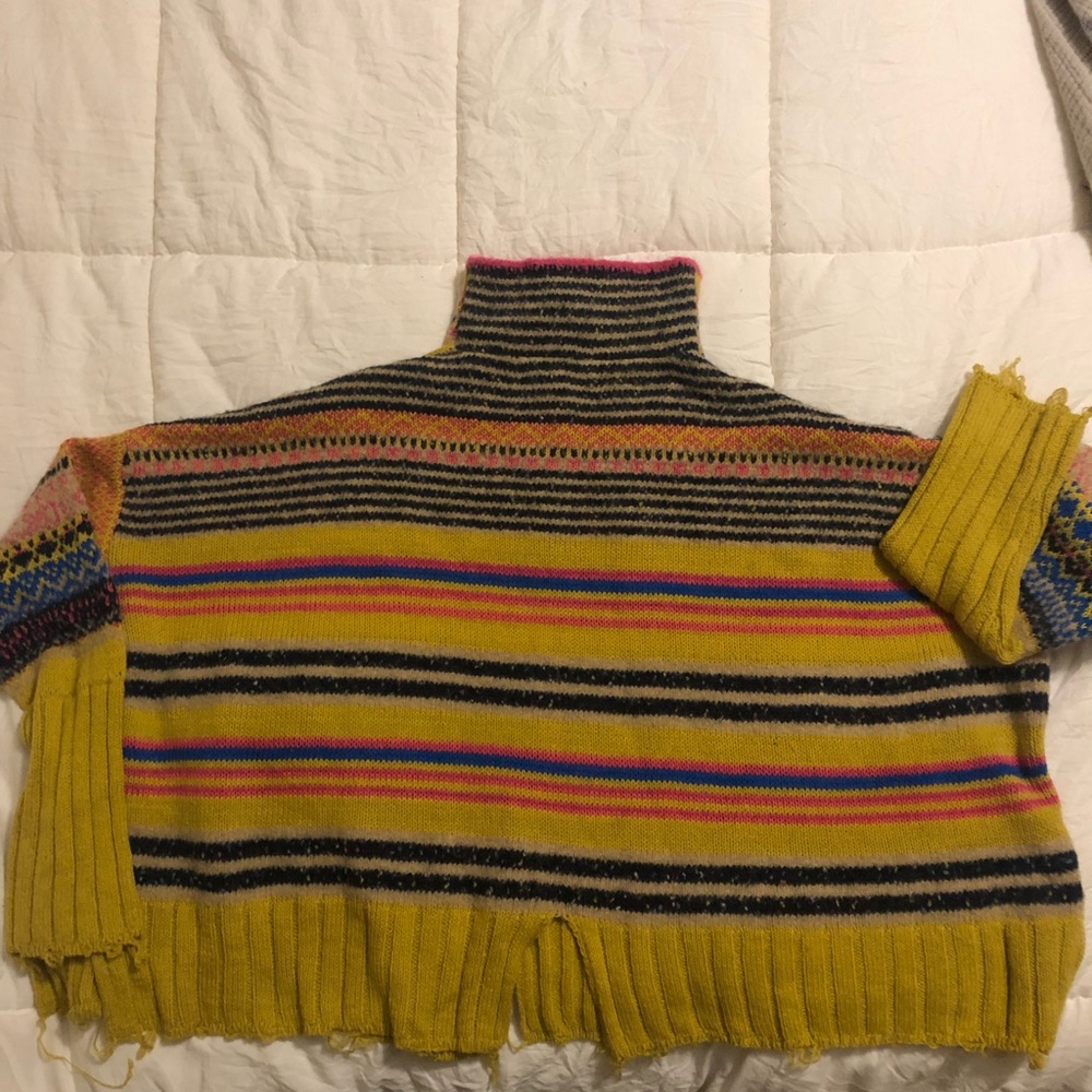 Free People sweater🦋🦋🦋 - Picture 3 of 3